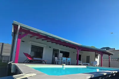 Image de Bungalow avec piscine privée à 5 mn de la plage