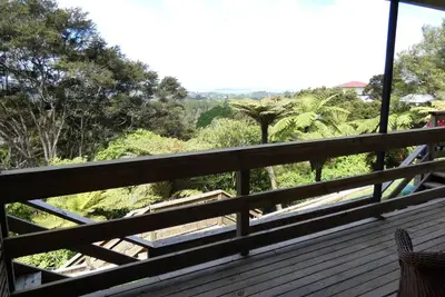 Image de Explorez la brousse et la plage de Titirangi