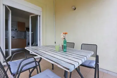 Image de Appartements Vista (14665-A1) - Tkon - île de Pasman