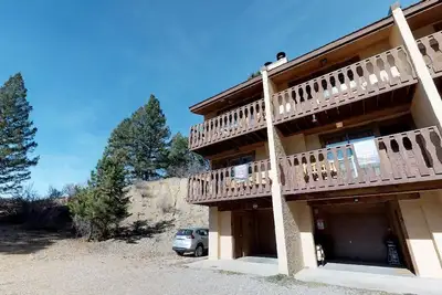 Image de Casa Nueva Townhouse # 5 est une maison en rangée de deux chambres pouvant accueillir 8 personnes. Ces maisons sont situées à la ea
