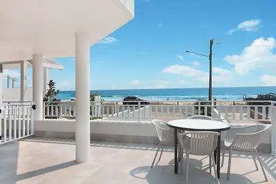 Xavier Dunes 1 - Tugun Beachfront
