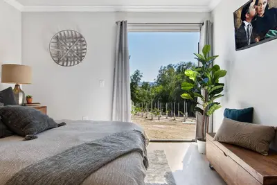 Image de Vineyard View Hot Tub Home On Private Estate