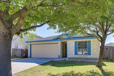 Image de Nouveau! San Antonio Abode w / Yard <4Mi à Lackland