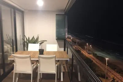 Image de Appartement en bord de mer avec vue imprenable