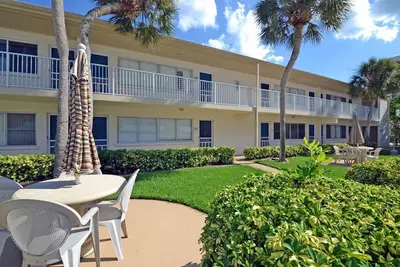 Image de Condo de vacances à la plage sur Siesta Key avec accès à la piscine