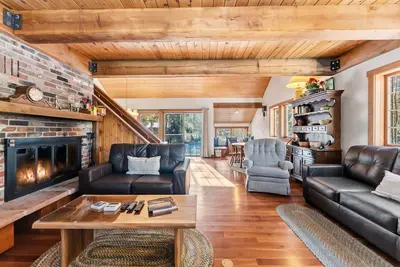 Image de Regal Chalet - Blue River Cabin Close to Breck