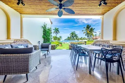 Image de Location en bord de mer à Playa Flamingo: The Palms Condo 8