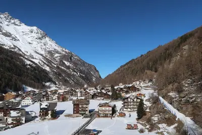 Image de Joli appartement pour 8 personnes avec Wifi, Tv, balcon et parking