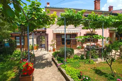 Apartment 64/17230 (Istria - Vodnjan), 5000m from the beach