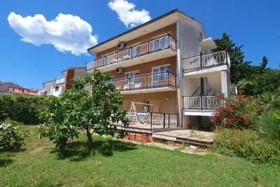 Apartment 74\/119 (Istria - Pula), 2000m from the beach