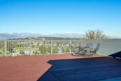 Image de Million Dollar View Large 8beds Home Only 20 mins to downtown La