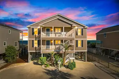 Image de WeeBee Down 4 Bedrooms Oceanfront