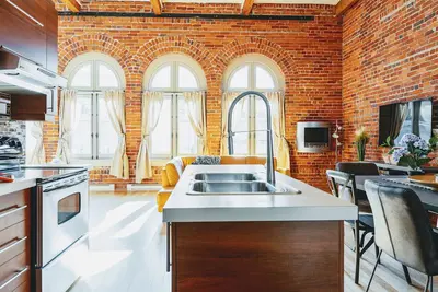 Image de Loft authentique pour famille de 4 personnes au coeur du Vieux-Québec