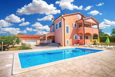 Image de Apartment 870\/2041 (Istria - Labin), 6000m from the beach
