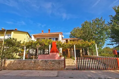 Apartment 929/2200 (Istria - Valbandon), 900m from the beach