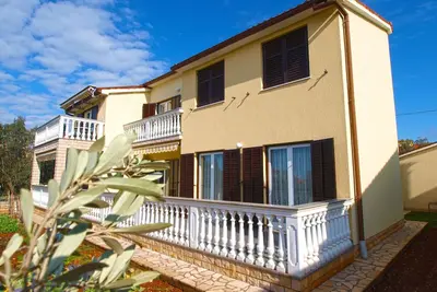 Image de Apartment 1005\/3310 (Istria - FaĹľana), 300m from the beach