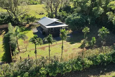 Image de Maison privée située dans un cadre tropical à proximité des plages et des cascades