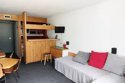 Image de Appartement 2 pièces 5 personnes avec vue sur les pistes, skis aux pieds et des commerces, proche de l'Esf et de la garderie dan