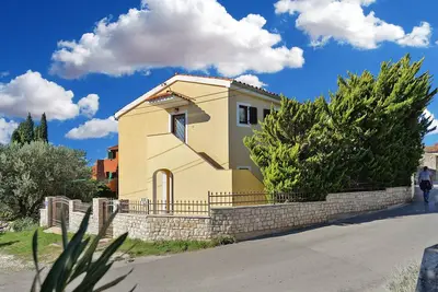 Image de House 1096\/9452 (Istria - Premantura), 1000m from the beach