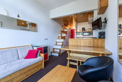 Image de Joli 3 pièces en duplex pour 6 personnes, avec une vue plongeante sur la vallée, proche des pistes dans le village de Charmettog