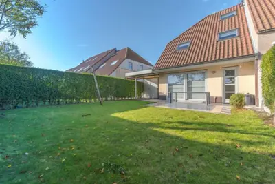 Image de Boonenhove nr. 72 with parking by Interhome