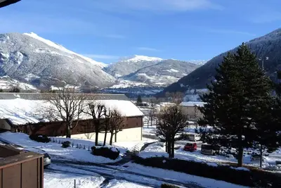 Image de Studio 3 personnes à Bourg Saint Maurice dans une résidence avec piscine et proche du funiculaire