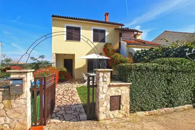 Image de Apartment 1179/10782 (Istria - Banjole), 500m from the beach