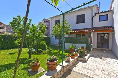 Image de Apartment 1230/11639 (Istria - Pula), 2500m from the beach
