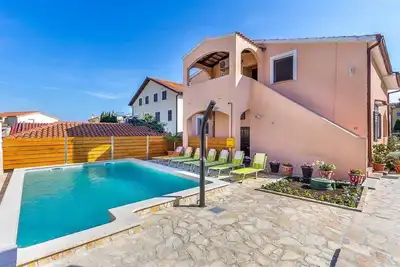 Image de Apartment 1236\/11794 (Istria - Liznjan), 1500m from the beach