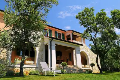 Image de Apartment 1257\/12017 (Istria - Koromačno), 4000m from the beach