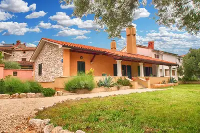 House 1330/12582 (Istria - Poreč), 1000m from the beach
