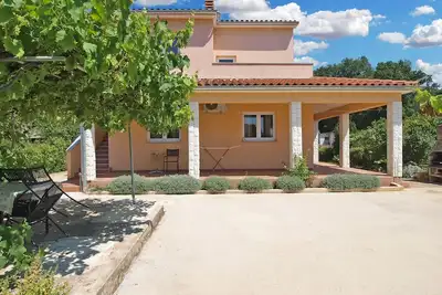 Image de Apartment 1573\/16141 (Istria - Valbandon), 2300m from the beach