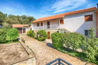 Image de Apartment 1600/16352 (Istria - Pula), 2500m from the beach