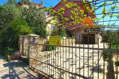 Image de Apartment 1619/16664 (Istria - Banjole), 300m from the beach