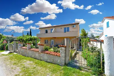 Image de Apartment 1838/21894 (Istria - Pomer), 400m from the beach