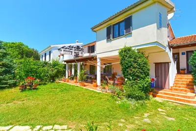 Image de Apartment 1925/23657 (Istria - Banjole), 500m from the beach