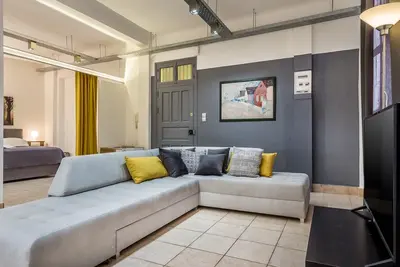 Image de One - espace loft dans le centre d'Athènes
