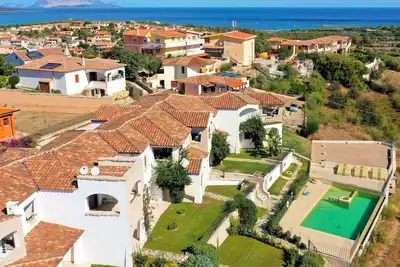 Image de Agréable appartement pour 4 personnes avec climatisation, Wifi, piscine, Tv, terrasse et parking