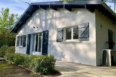 Maison de vacances avec grand jardin arboré, proche des plages du Truc Vert