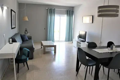 Image de Apartamento con vistas playa y Wifi