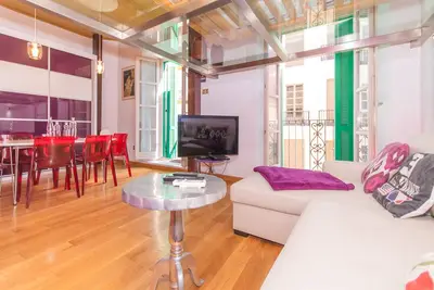 Image de Cubo's Estudio Carreteria 33 2a / Centre ville / piscine / wifi gratuit