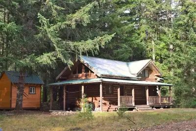 Image de Cascade Log Cabin | 1 Bed, 1 Bath