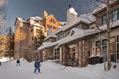 Image de Ski-in / Ski-out | Quartier exclusif des Highlands - Chalet Verve