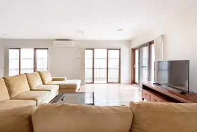 Image de Maison de luxe 5br Ă 20 min du Cbd, vie spacieuse