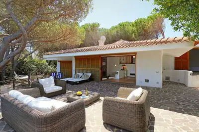 Image de Magnifique maison de vacances privée avec Wifi, Tv, terrasse, animaux admis et parking