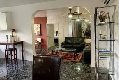 Image de Magnifique 3 chambres \/ 2 salles de bain Santa Rita Home