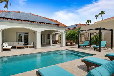 Image de Palm Hills Villa · Tout Nouveau! Magnifique 3br avec Cabana à Tierra del Sol