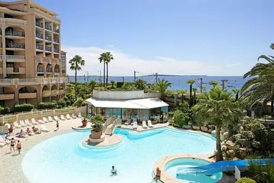 Image de Résidence La Palme d'Azur Cannes Verrerie - 3 pièces 6\/7 personnes - vue mer