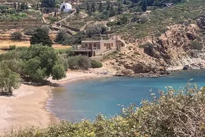 Image de By The Sea
