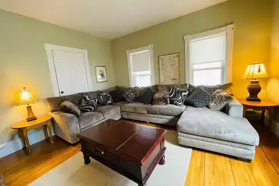 Image de 6Bed / 4Ba Spacieux Ski House Central Location on Okemo Shuttle-Sleeps 14